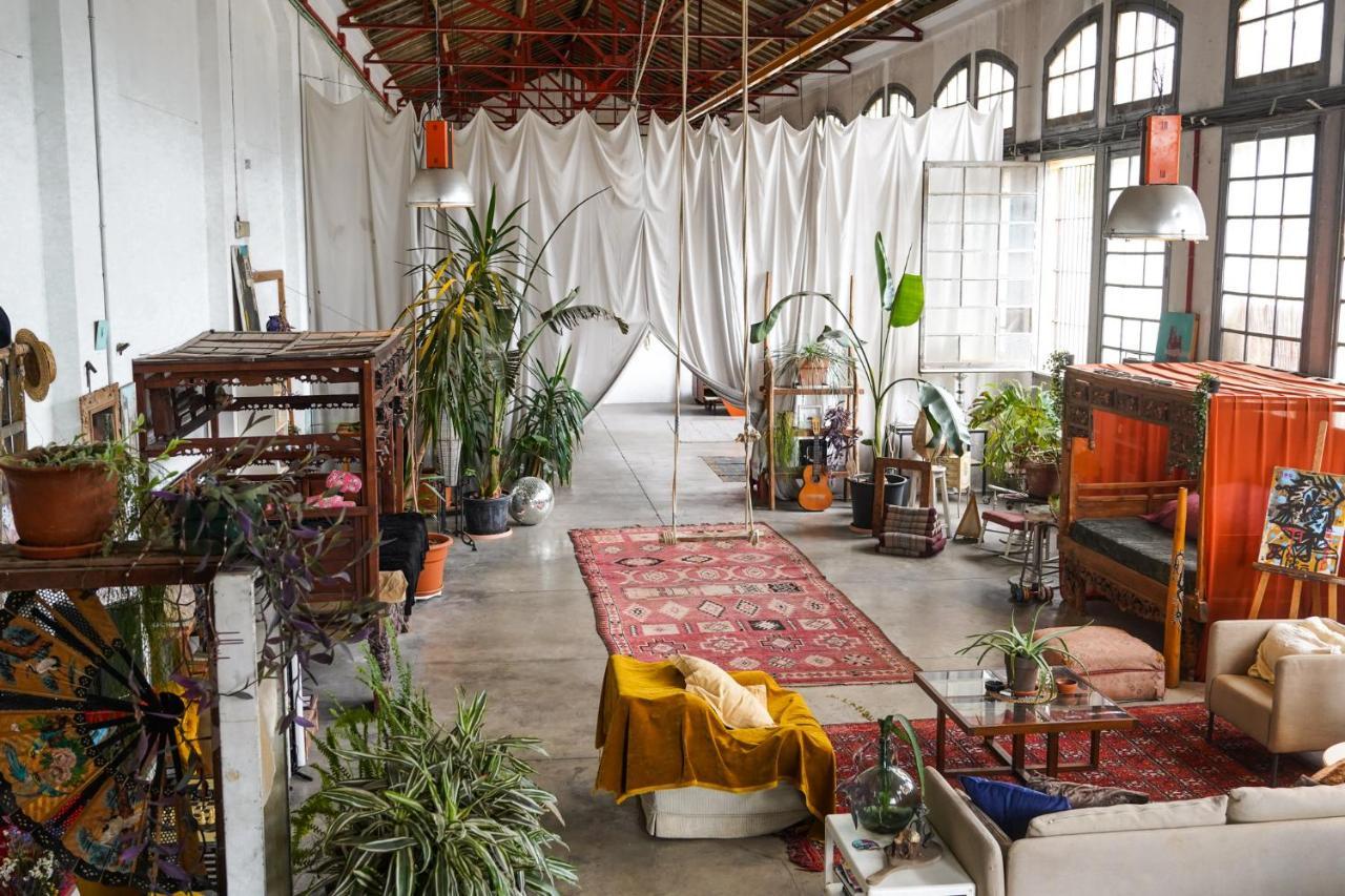 Local 6 Bed & Breakfast Barcelona